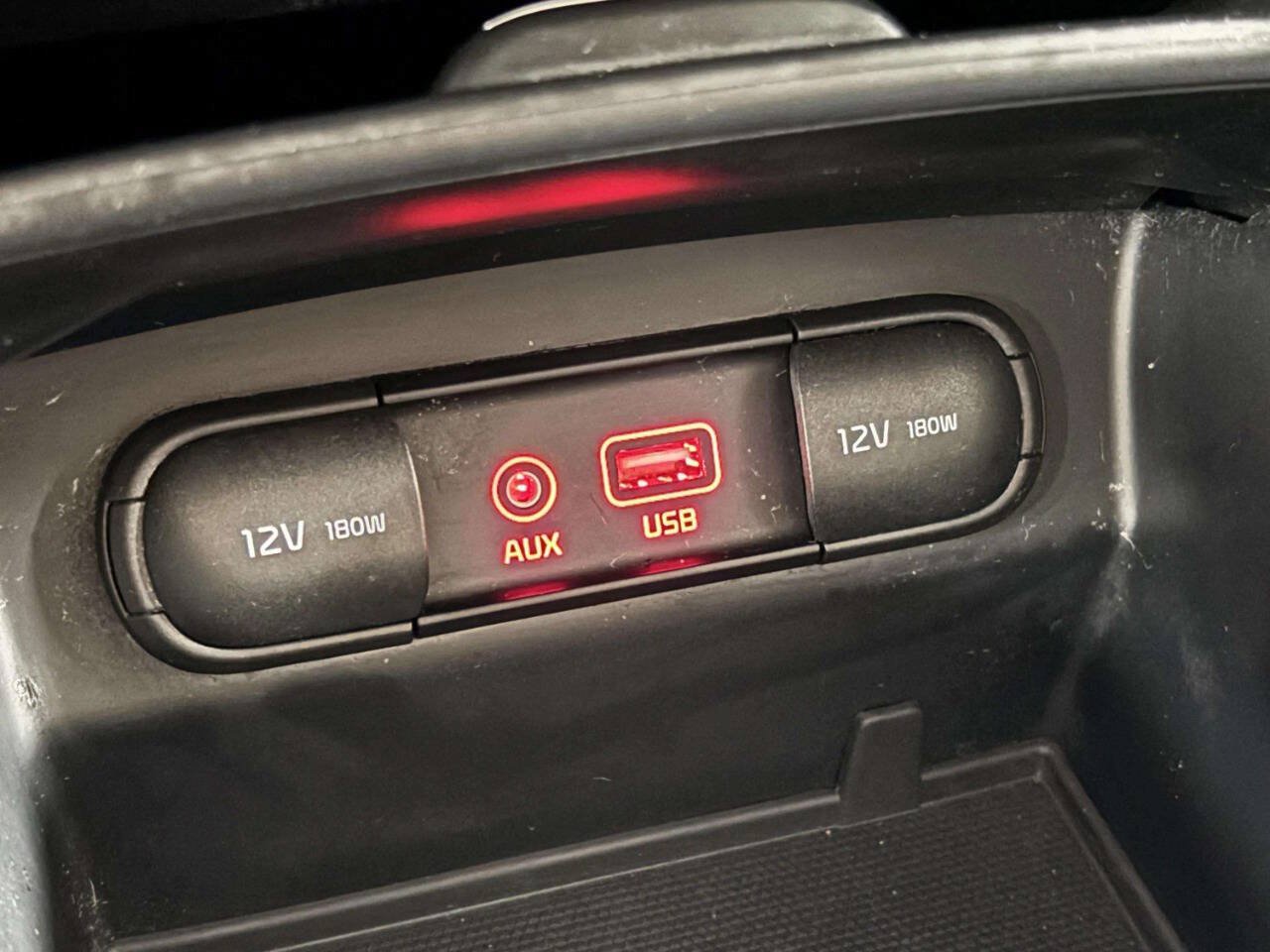 Used 2017 Kia Sorento LX FWD image 29