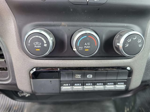 Used 2022 RAM 5500 Tradesman RWD image 15