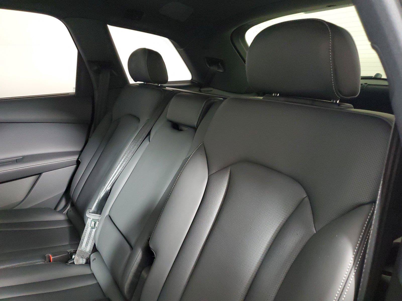 New 2026 Audi Q7 3.0T Prestige AWD/4WD image 13