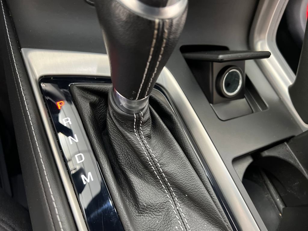 Used 2019 Chevrolet Corvette Stingray Coupe w/ Carbon Flash Badge Package image 5