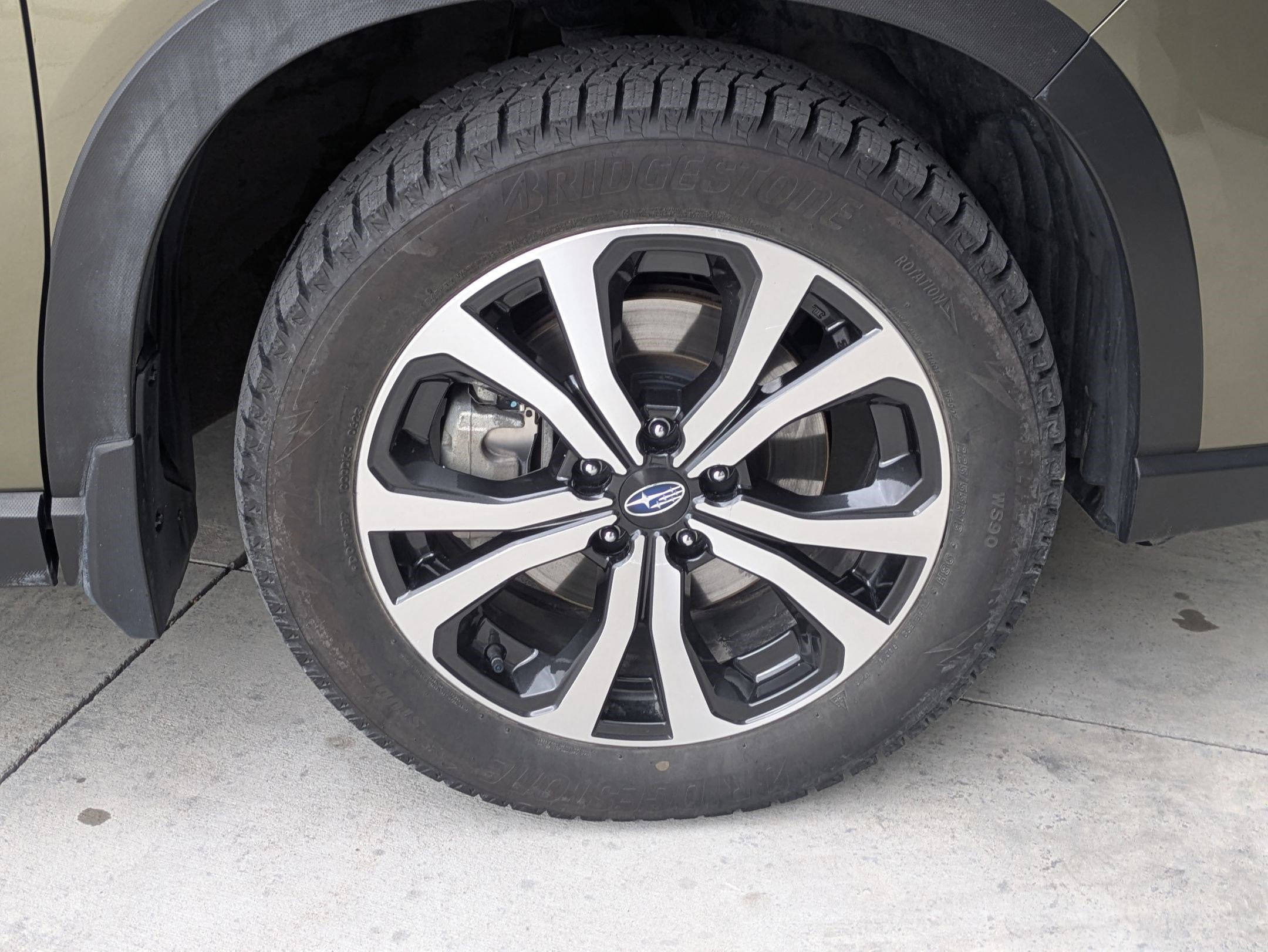 Used 2022 Subaru Forester Limited w/ Popular Package #2 image 32