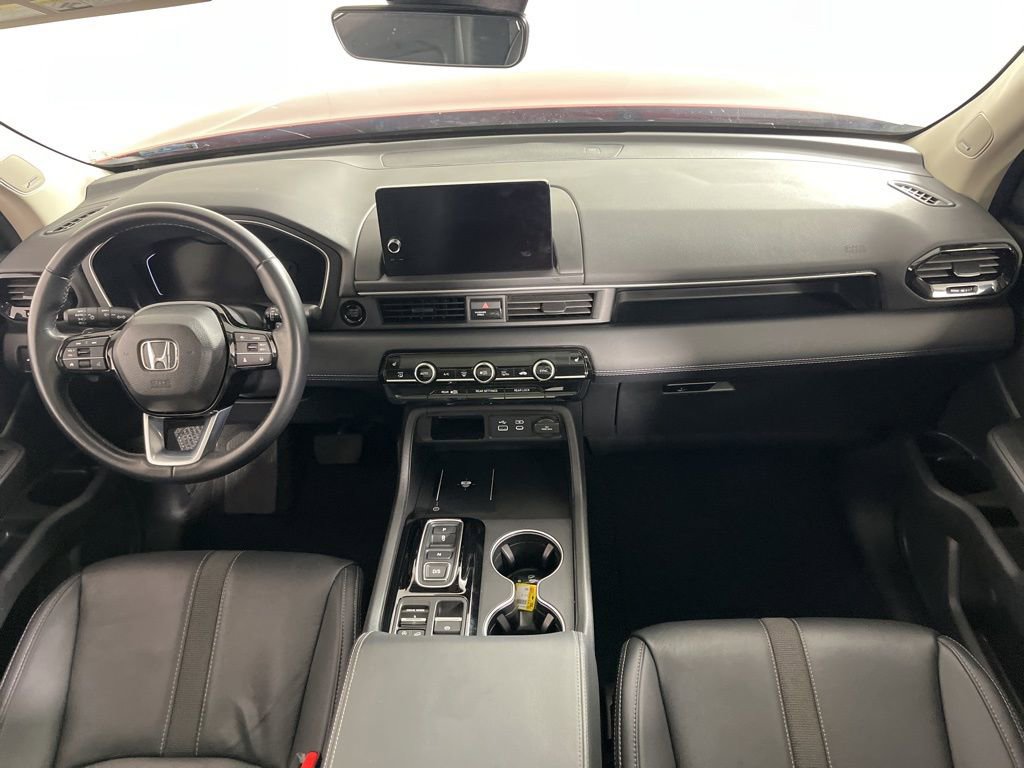 Used 2024 Honda Pilot Touring image 21