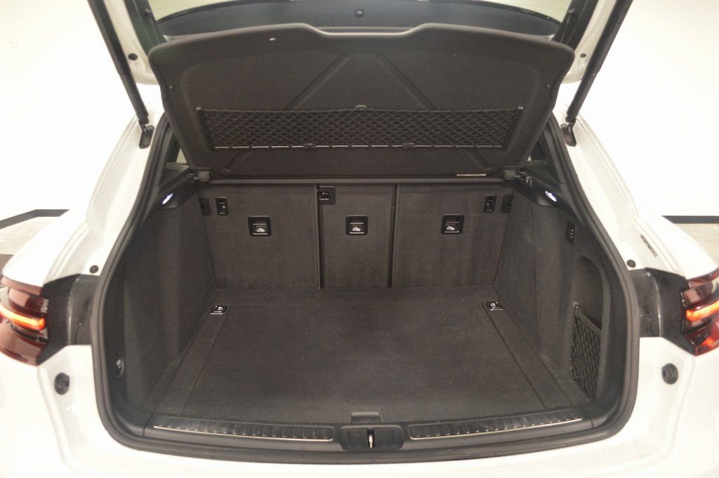 Certified 2017 Porsche Macan GTS image 39