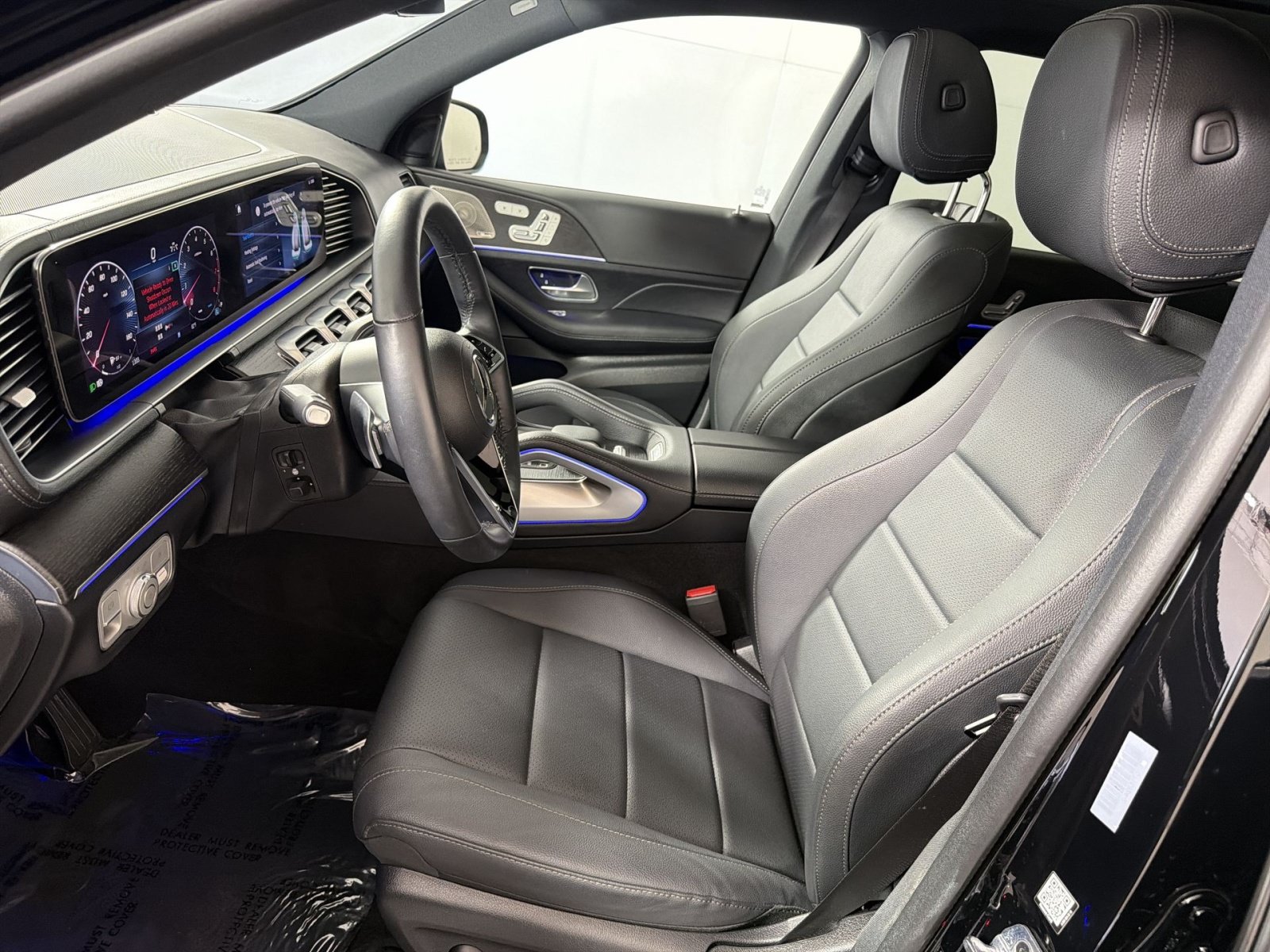 Used 2025 Mercedes-Benz GLS 450 4MATIC image 13