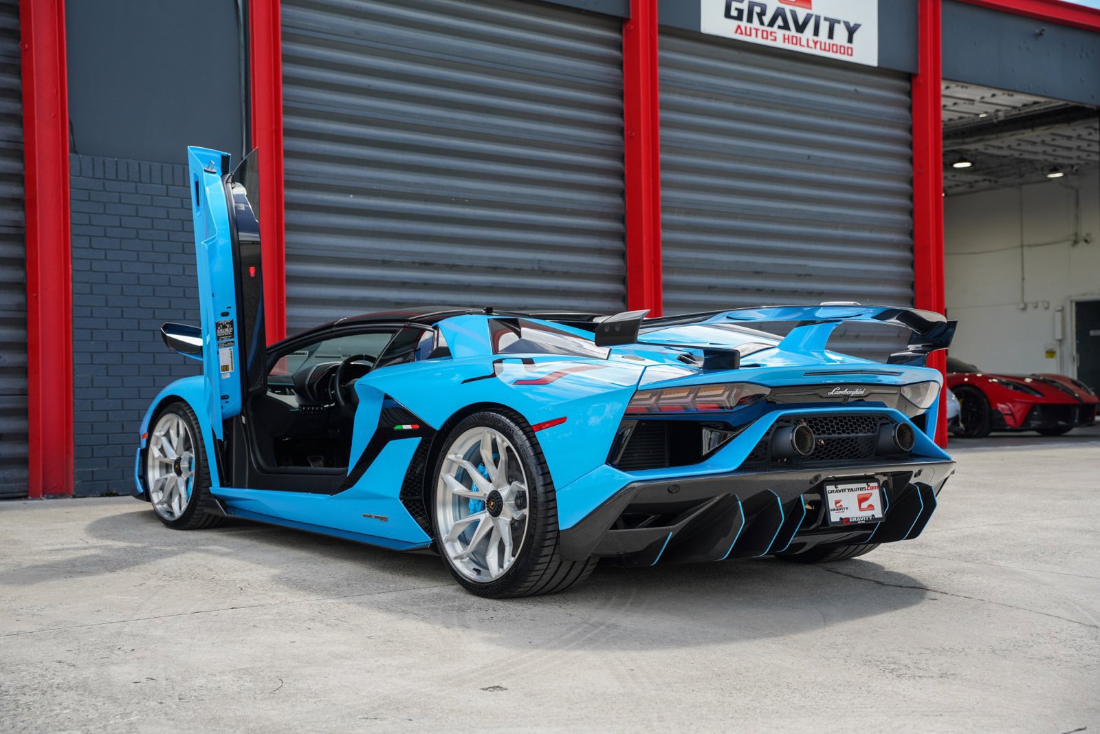 Used 2021 Lamborghini Aventador SVJ AWD/4WD image 20