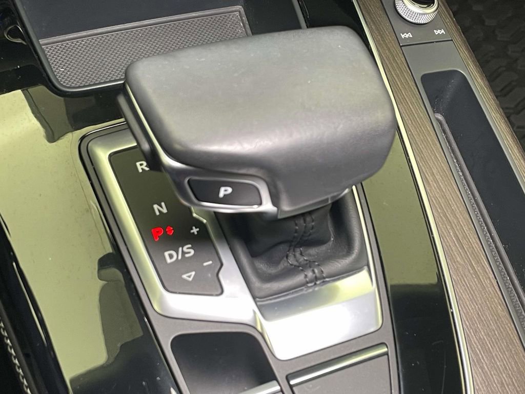 Certified 2022 Audi Q5 2.0T Premium Plus w/ Premium Plus Package image 34
