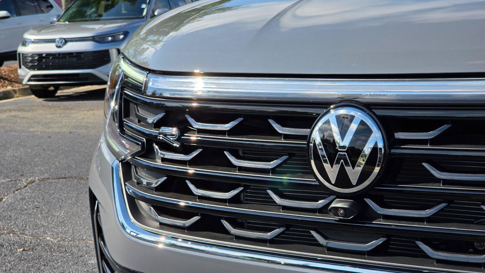 New 2026 Volkswagen Atlas Cross Sport SEL Premium R-Line AWD/4WD image 20