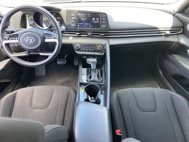 Used 2023 Hyundai Elantra Blue FWD image 15