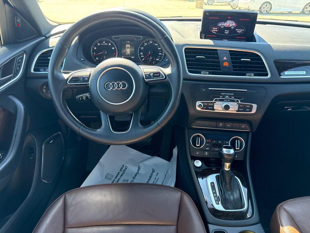 Used 2016 Audi Q3 2.0T Prestige w/ Prestige Package AWD/4WD image 11