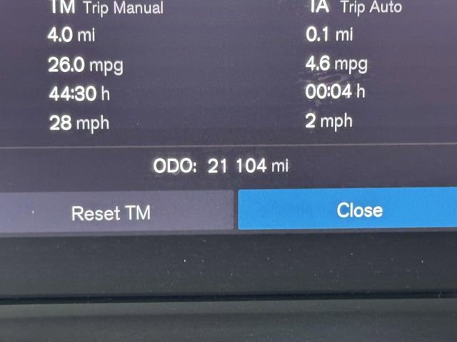 Used 2023 Volvo XC40 B5 Plus w/ Driver Assist Package image 30