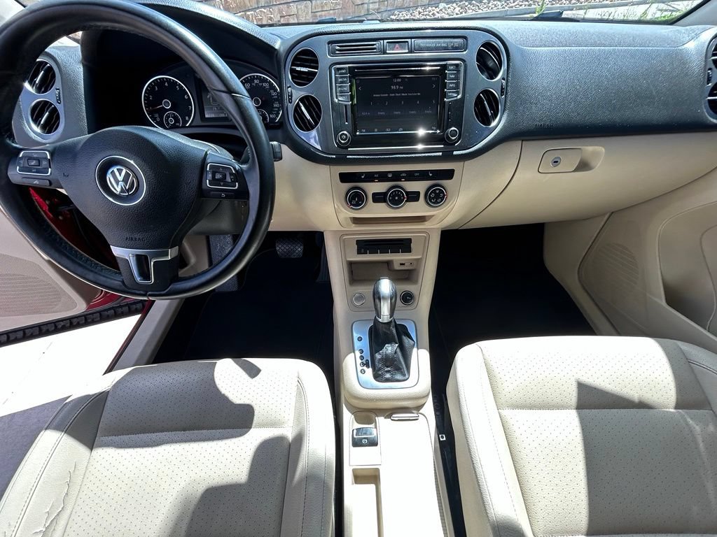 Used 2016 Volkswagen Tiguan SE FWD image 17