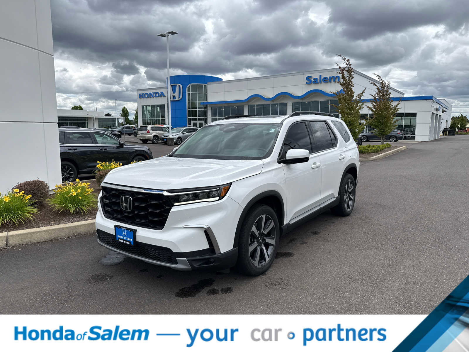 Used 2023 Honda Pilot Touring
