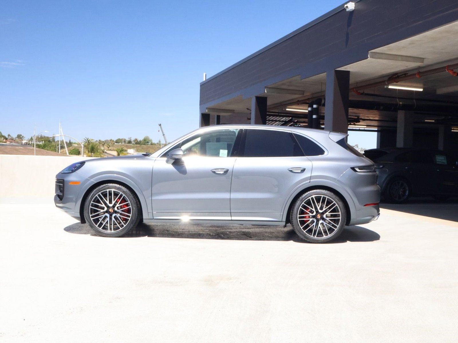 New 2026 Porsche Cayenne S image 2