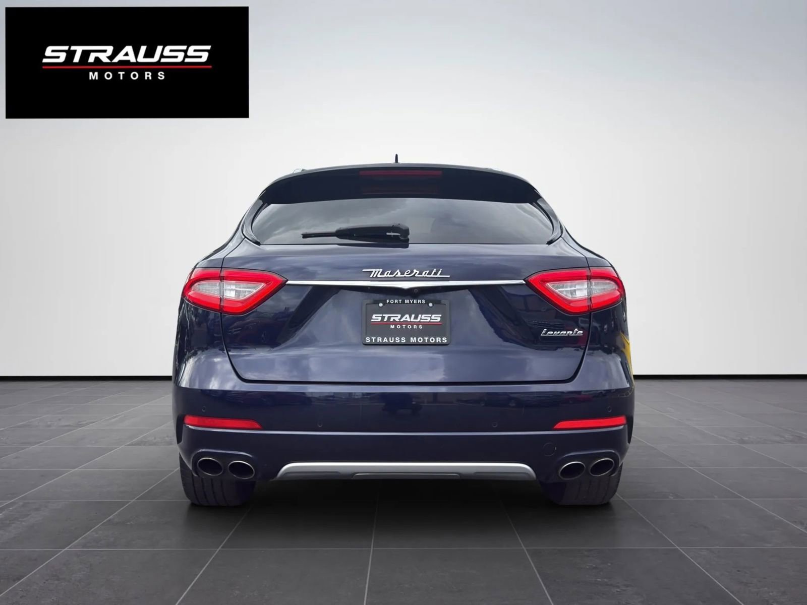 Used 2017 Maserati Levante w/ Luxury Package AWD/4WD image 8