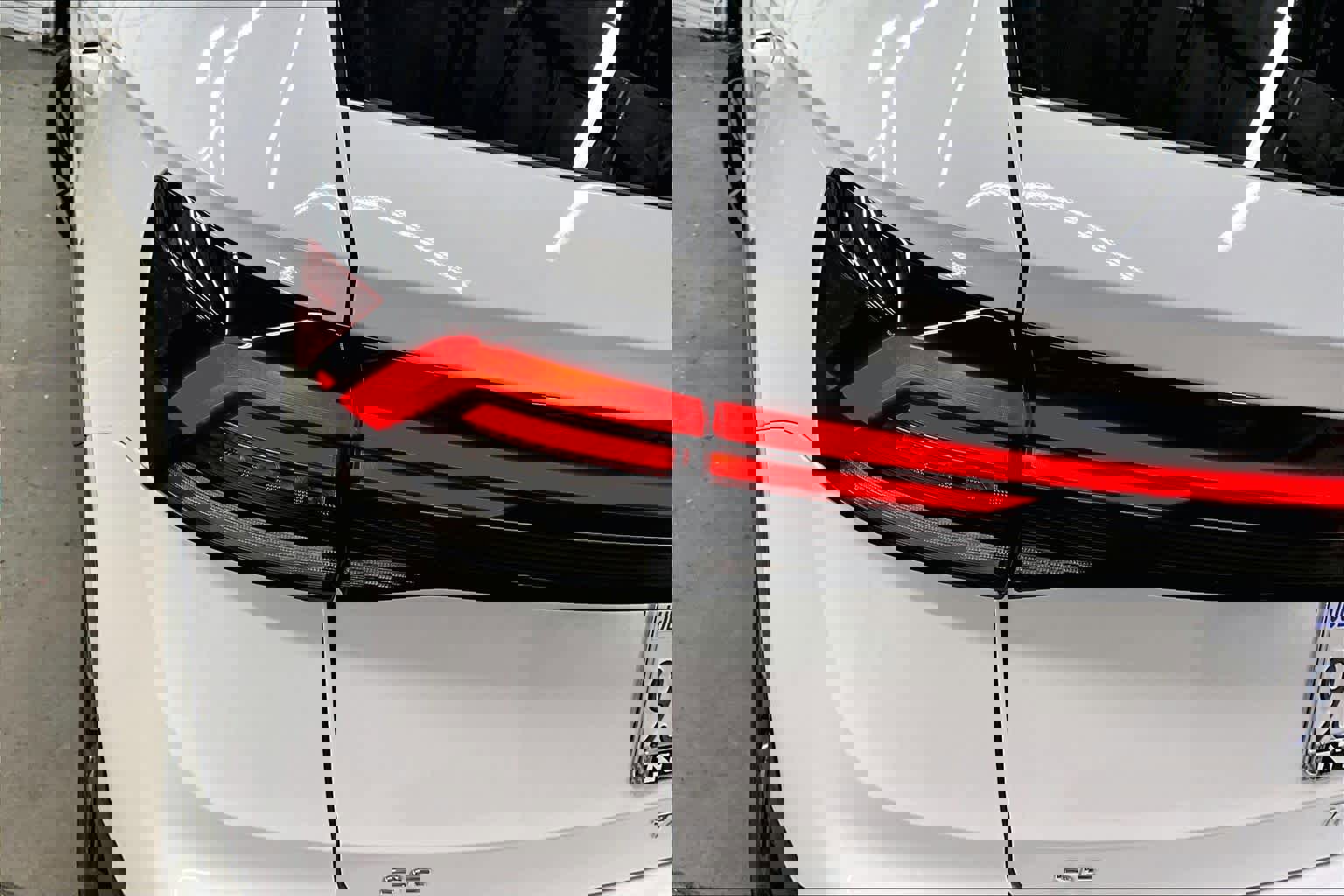 Used 2025 Volkswagen Taos SE image 31