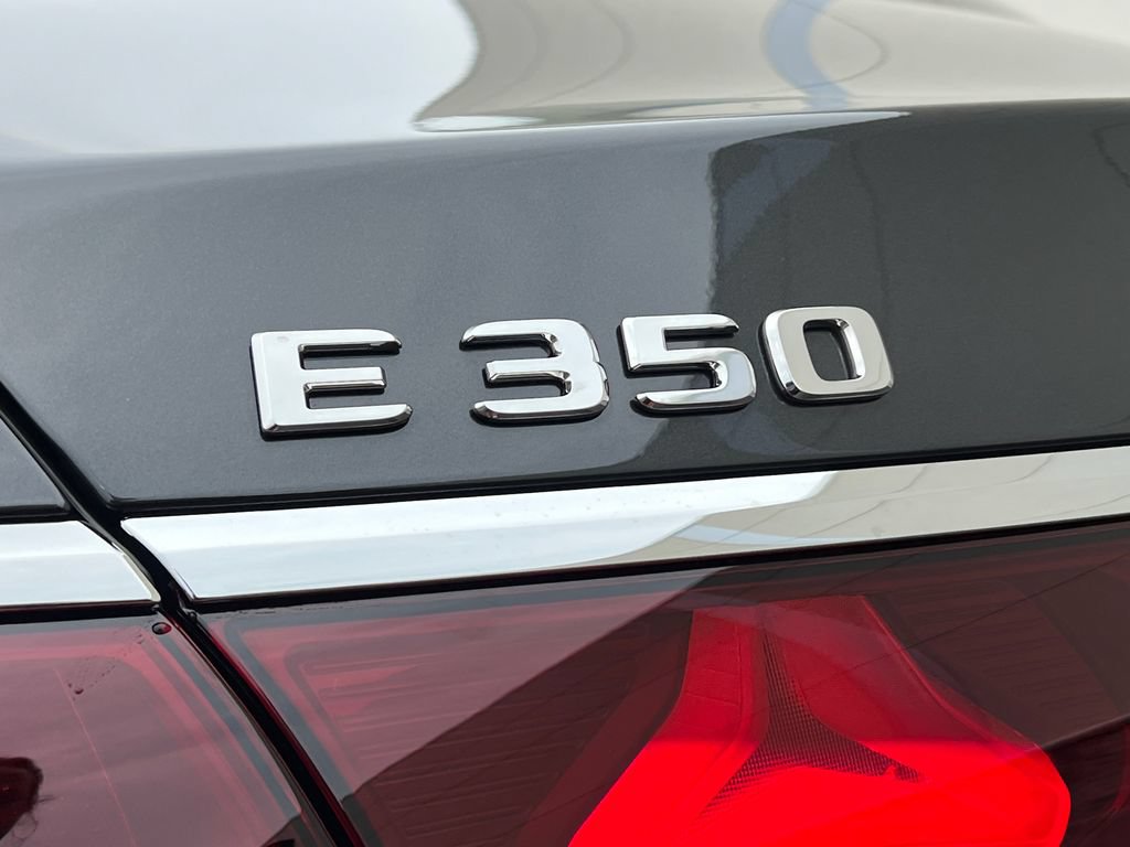 New 2026 Mercedes-Benz E 350 4MATIC Sedan image 31