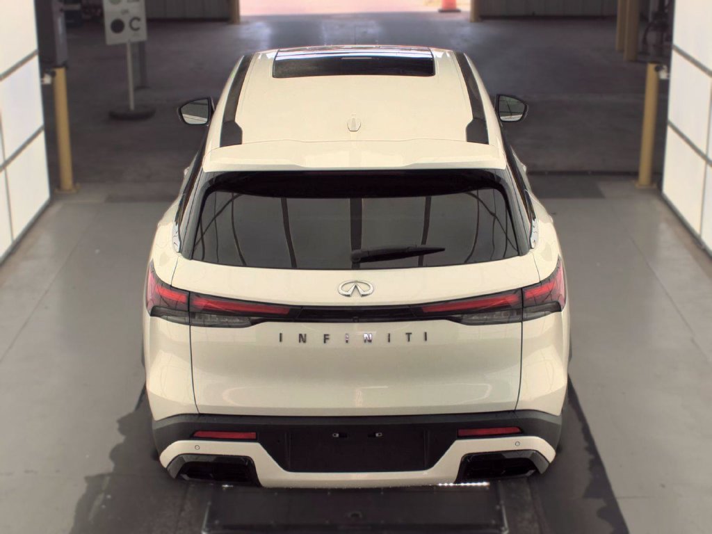 Used 2024 INFINITI QX60 Pure FWD image 5
