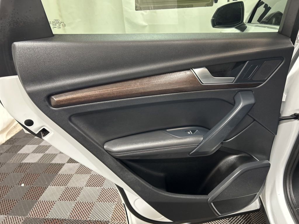 Used 2022 Audi Q5 2.0T Premium Plus image 16