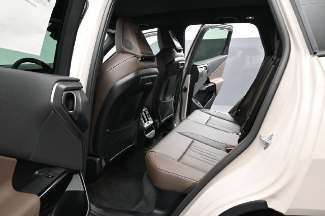 New 2026 BMW X3 xDrive30i w/ Premium Package AWD/4WD image 18