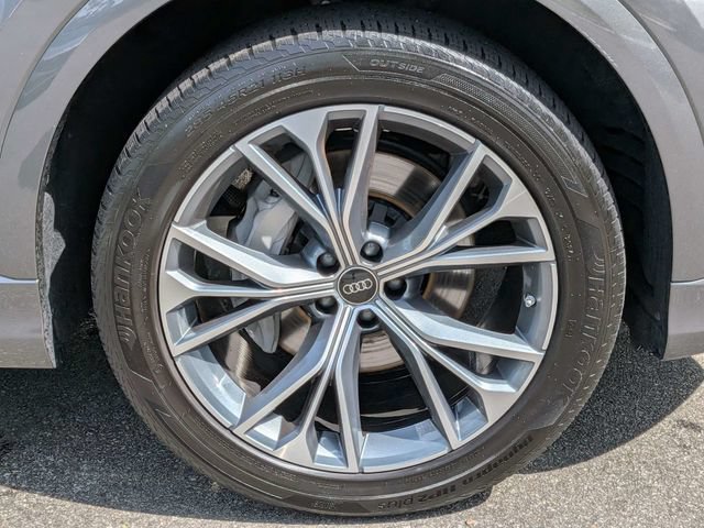 Used 2025 Audi Q8 Premium Plus AWD/4WD image 11