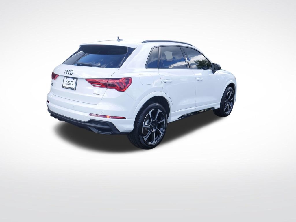 Certified 2025 Audi Q3 2.0T Premium Plus AWD/4WD image 8