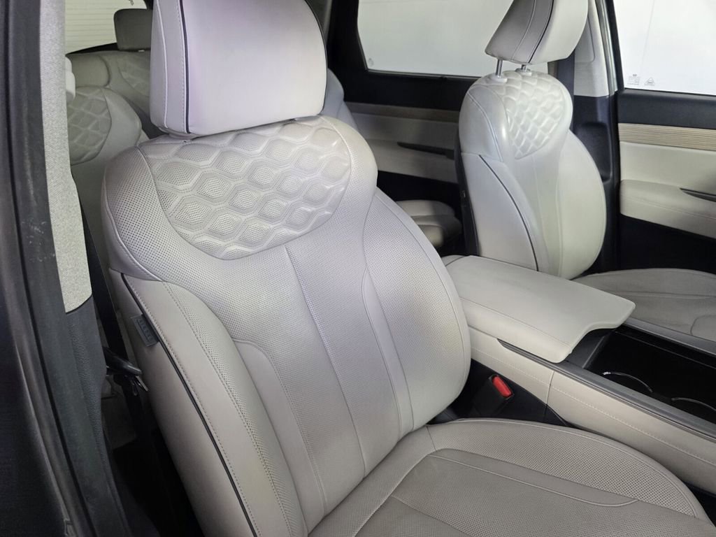 Used 2022 Hyundai Palisade Limited image 35