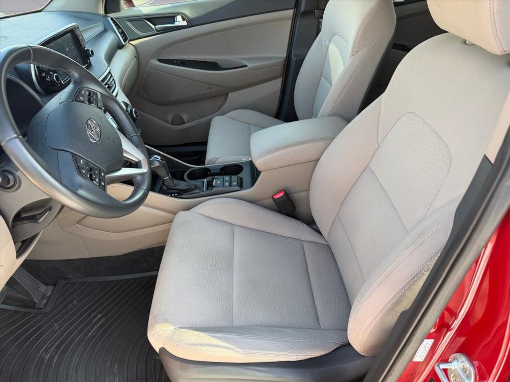 Used 2021 Hyundai Tucson Sport image 11