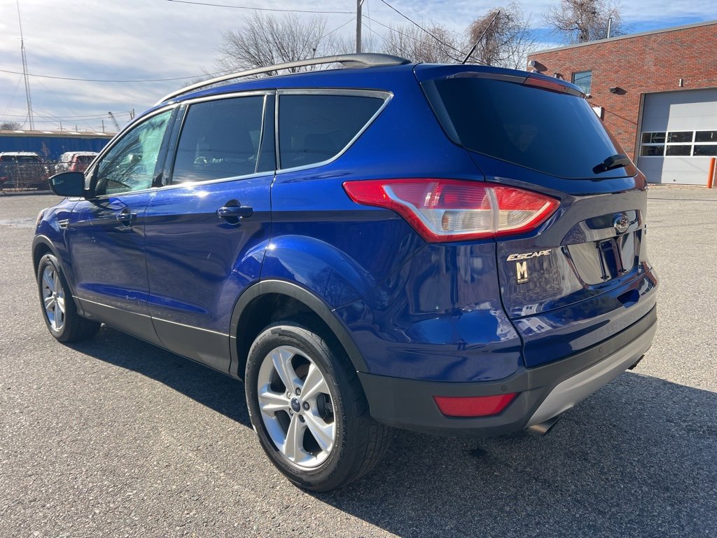 Used 2014 Ford Escape SE w/ Equipment Group 201A image 3