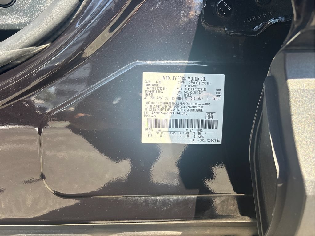 Used 2020 Ford Edge SE FWD image 20