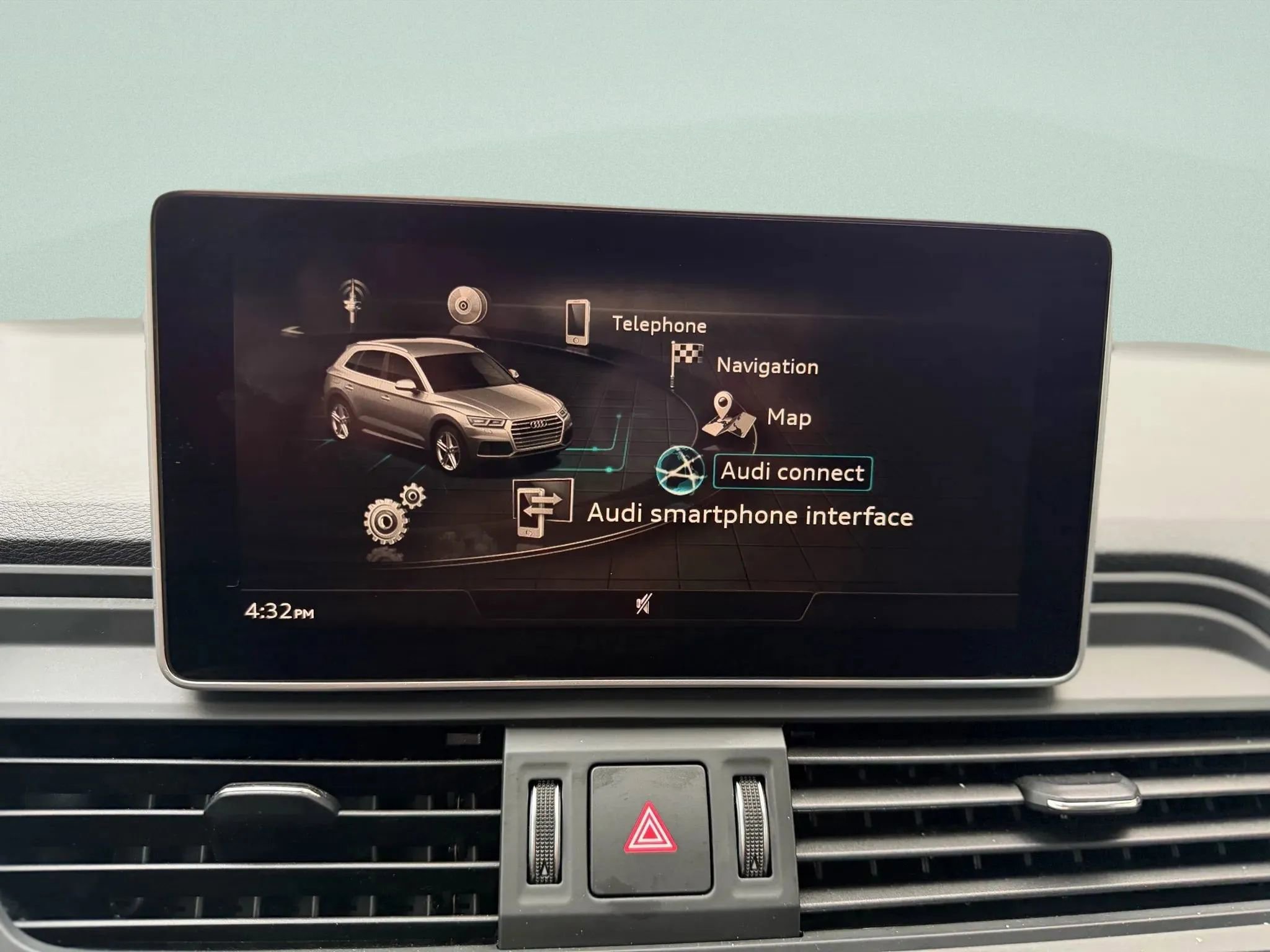 Used 2018 Audi Q5 2.0T Premium Plus w/ Premium Plus Package image 34