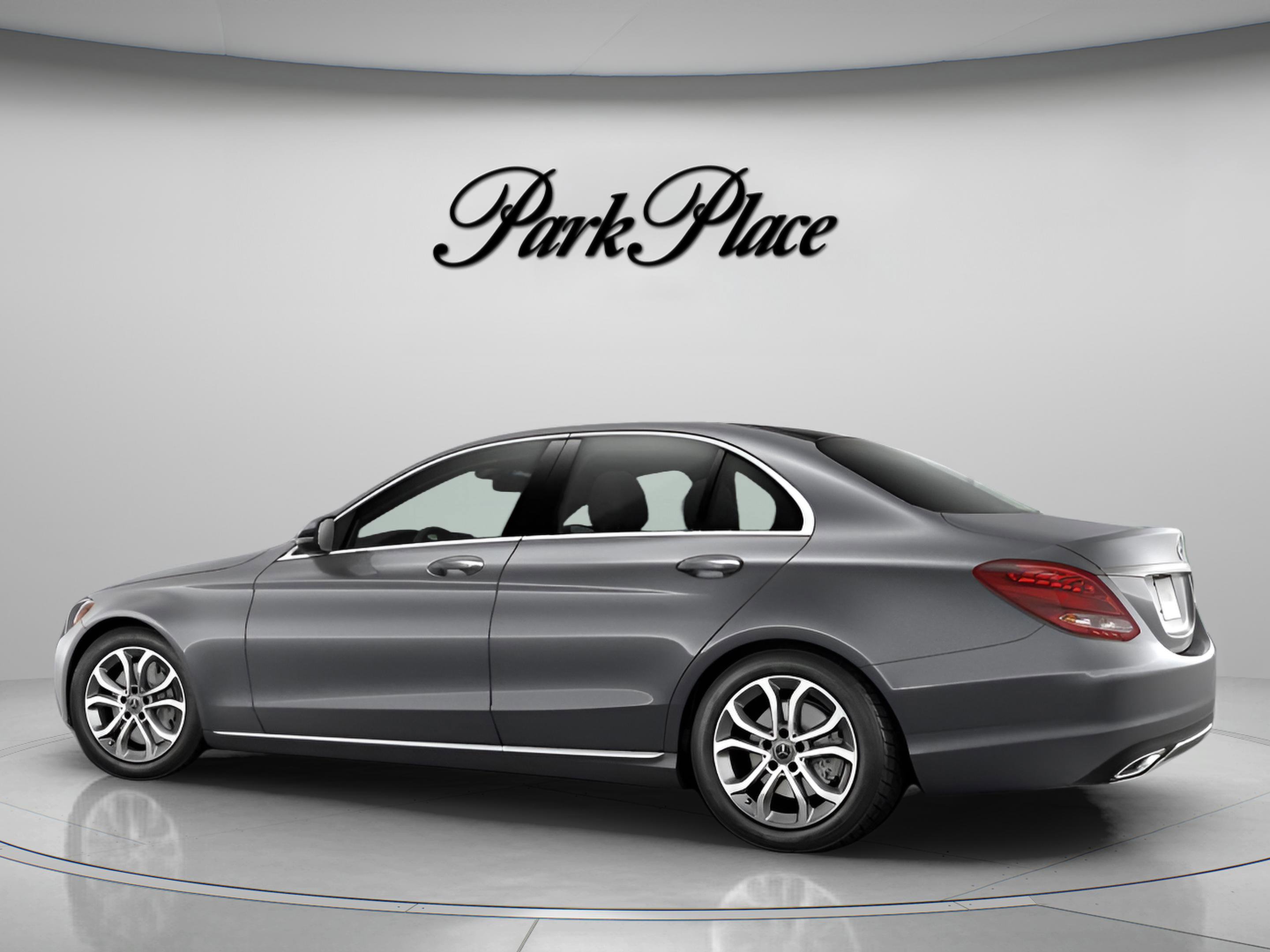 Used 2018 Mercedes-Benz C 300 4MATIC Sedan image 10