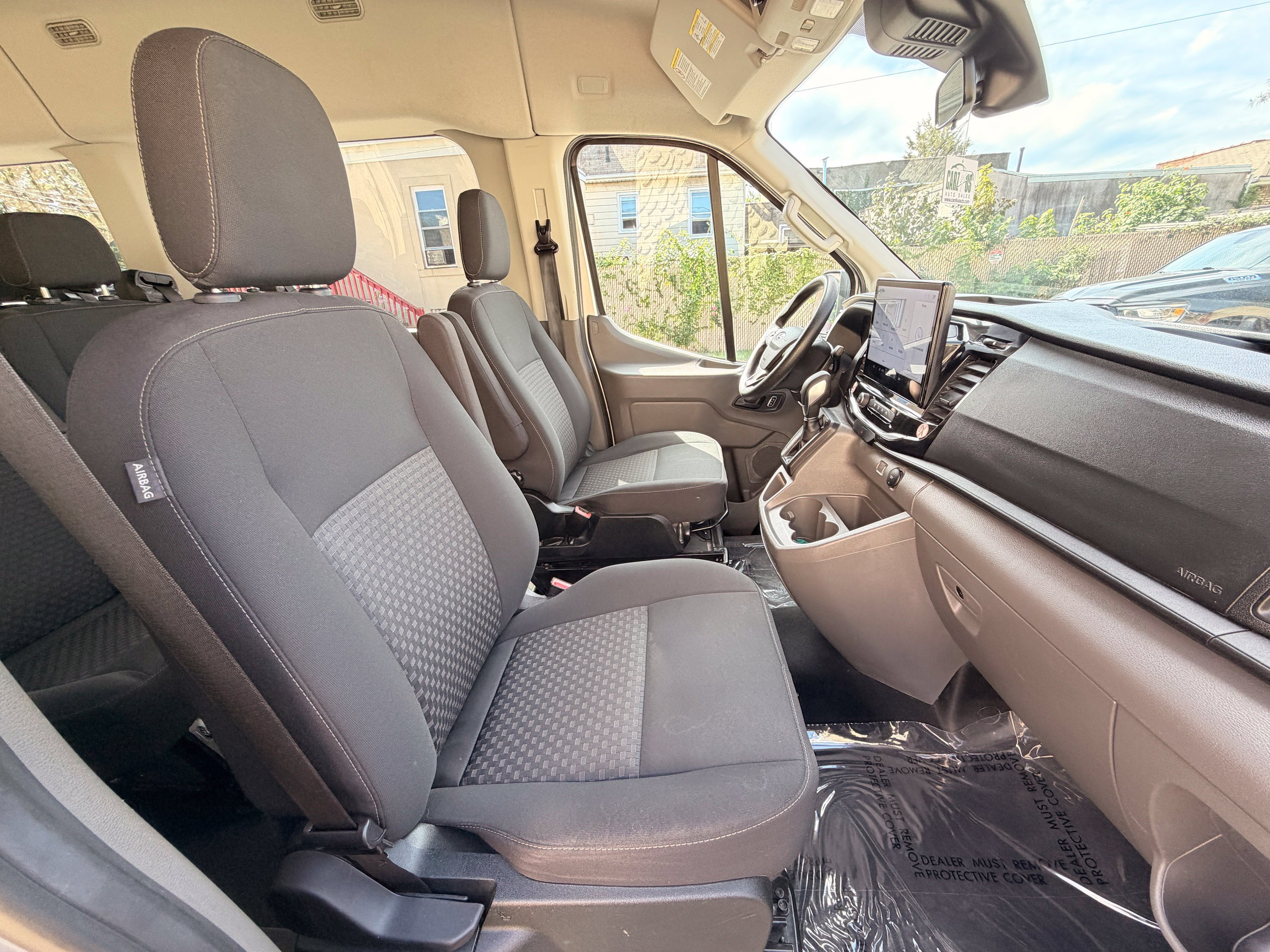Used 2023 Ford Transit 350 XLT RWD image 25