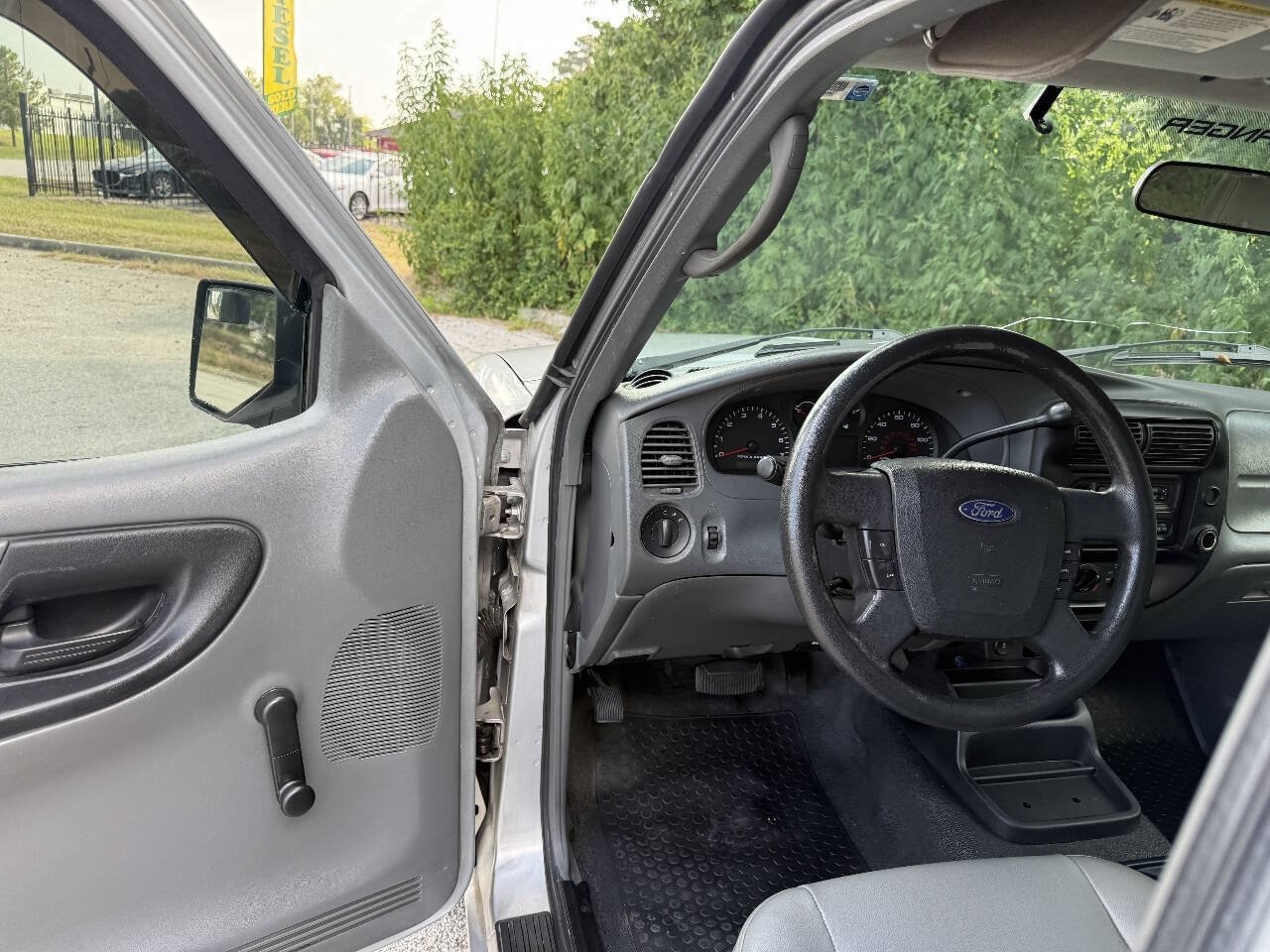 Used 2010 Ford Ranger XL RWD image 22