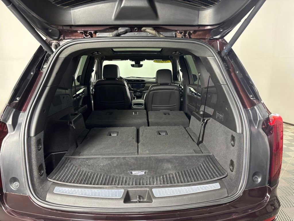 Used 2020 Cadillac XT6 Premium Luxury AWD/4WD image 12