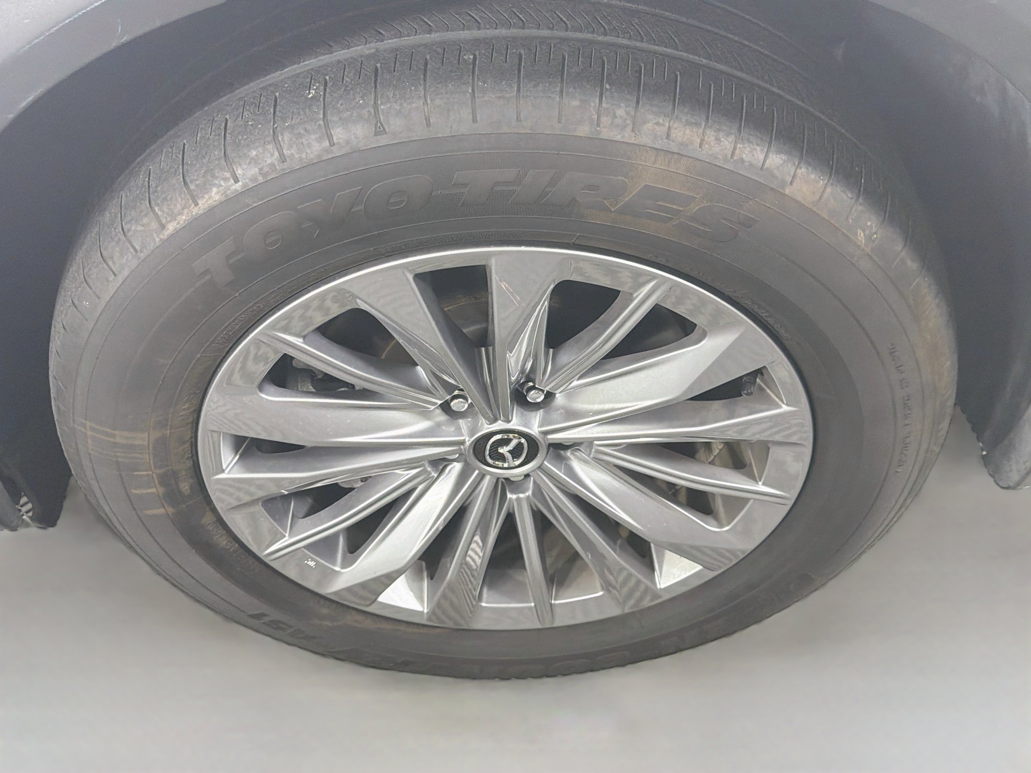 Used 2024 MAZDA CX-90 Plug-In Hybrid w/ Preferred AWD/4WD image 11