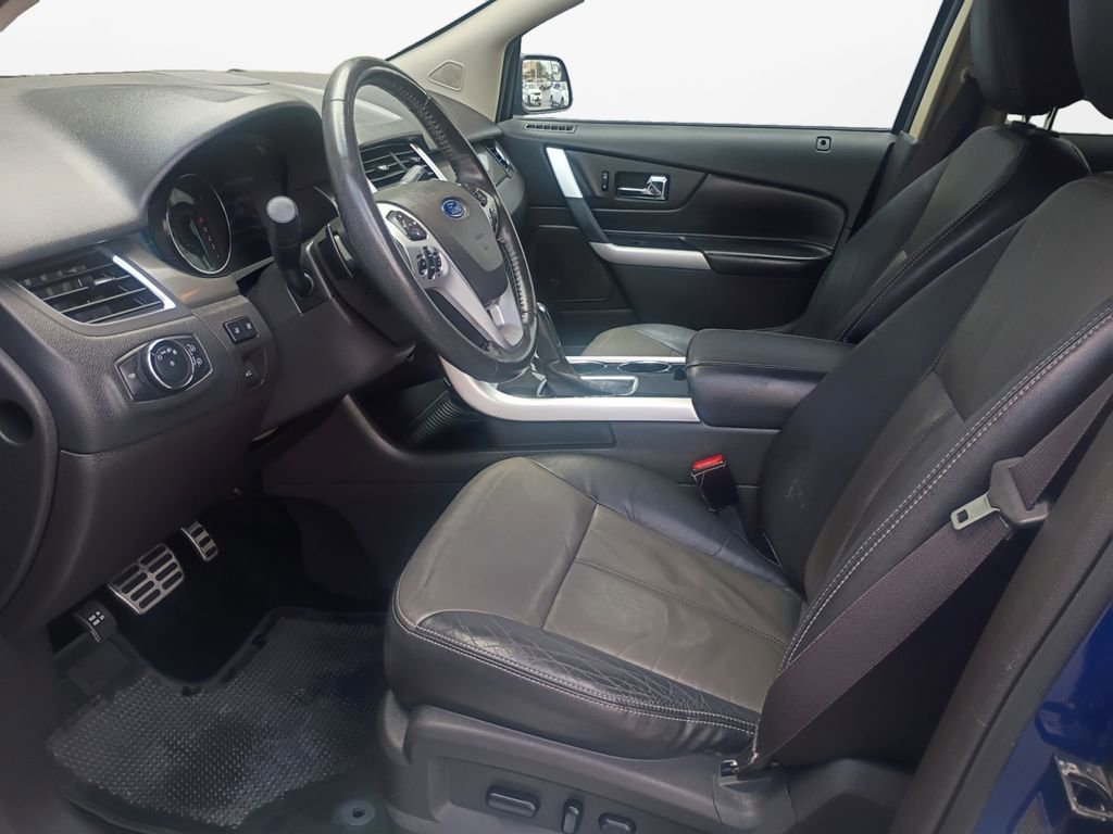 Used 2013 Ford Edge Sport w/ Driver Entry Pkg image 19