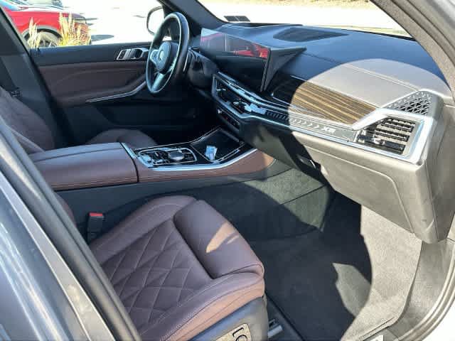 Used 2024 BMW X5 xDrive50e w/ M Sport Package AWD/4WD image 20