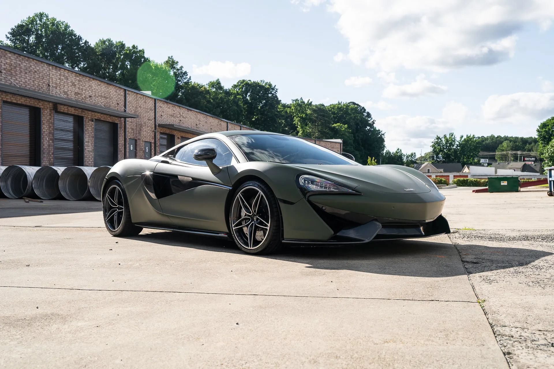 Used 2016 McLaren 570S Coupe RWD image 14
