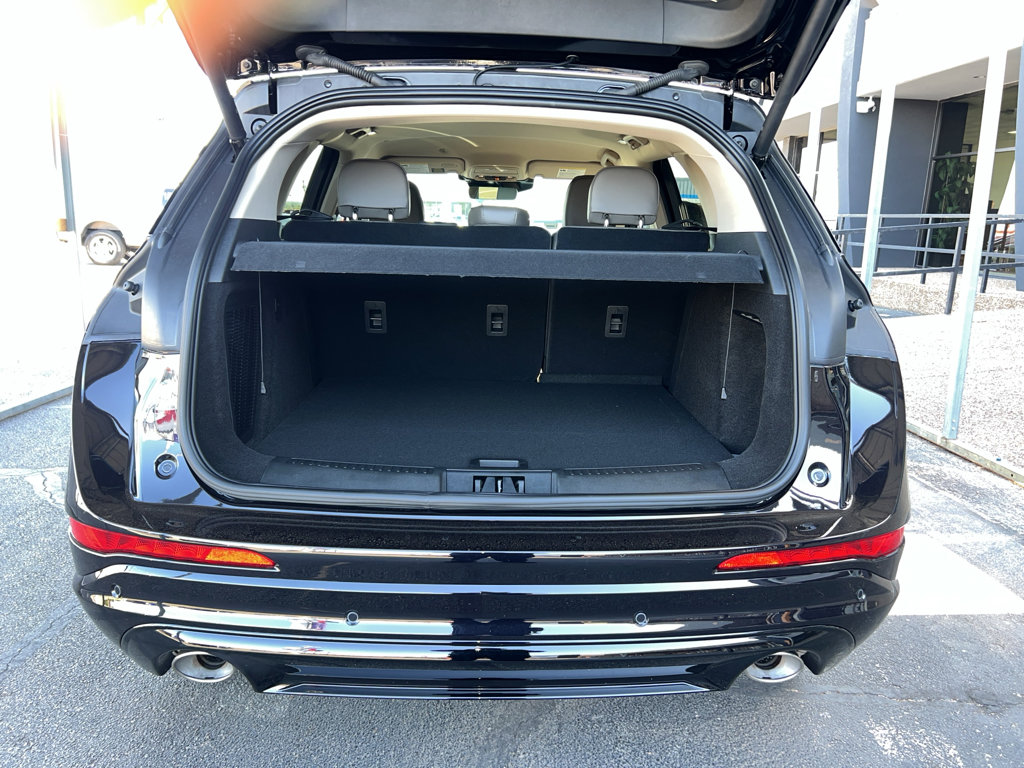 New 2026 Lincoln Corsair Premiere image 16