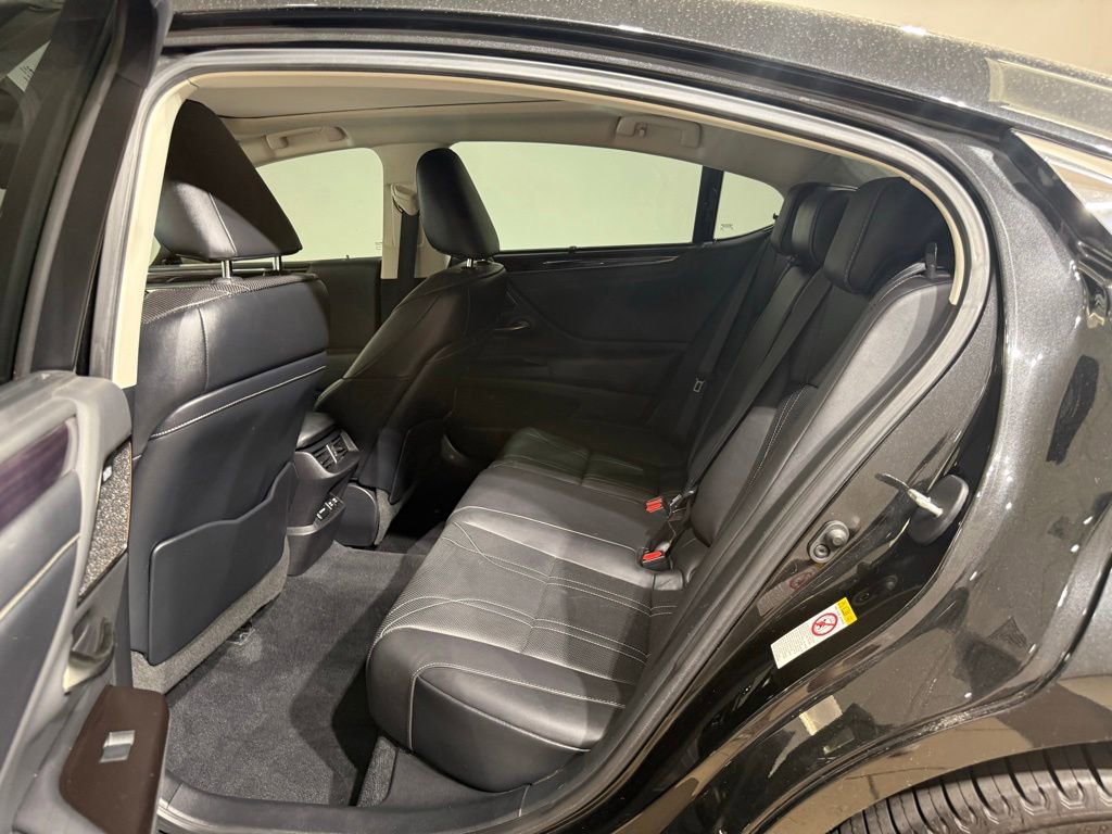 Used 2019 Lexus ES 350 Ultra Luxury FWD image 18