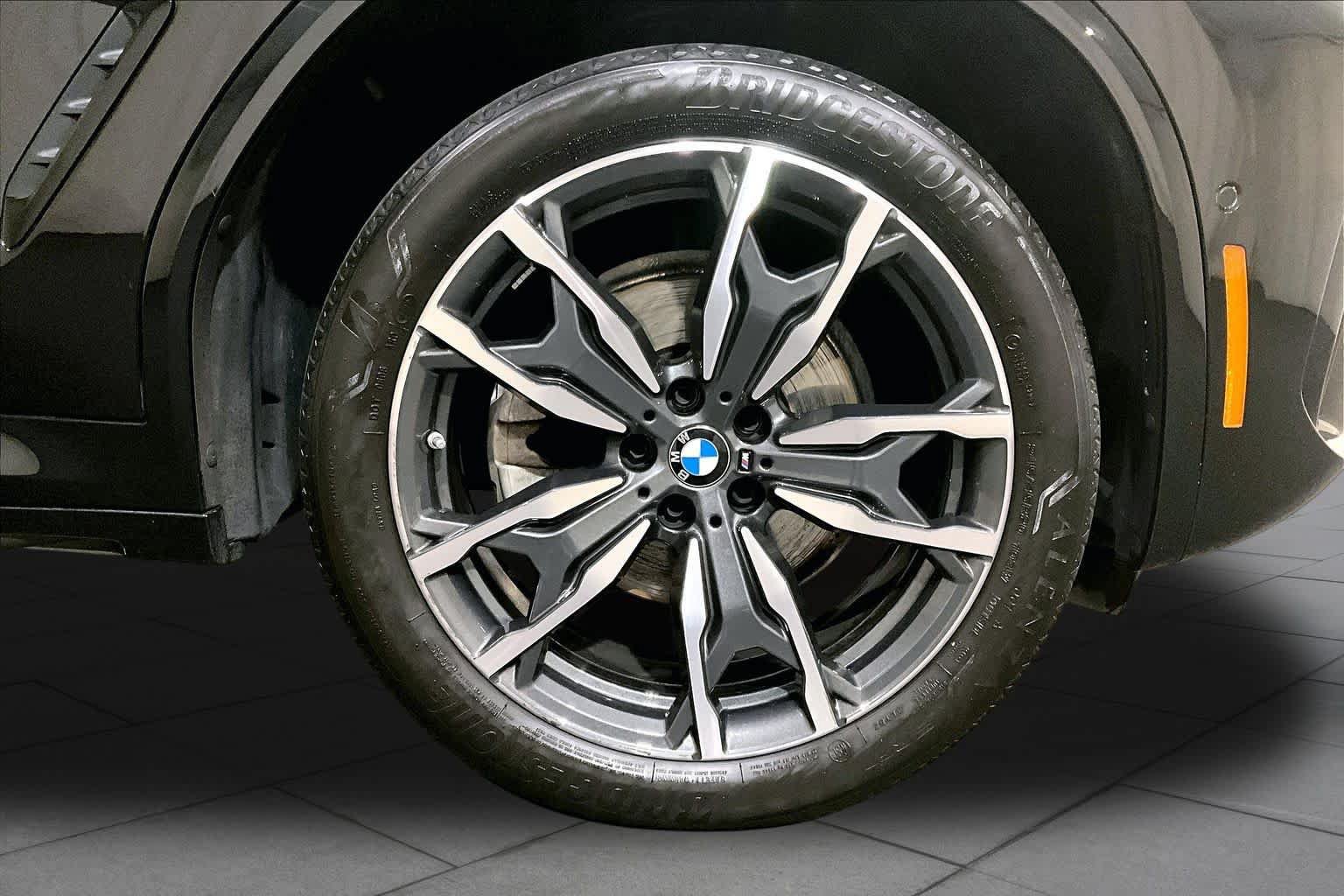 Used 2023 BMW X3 xDrive30i w/ M Sport Package AWD/4WD image 10