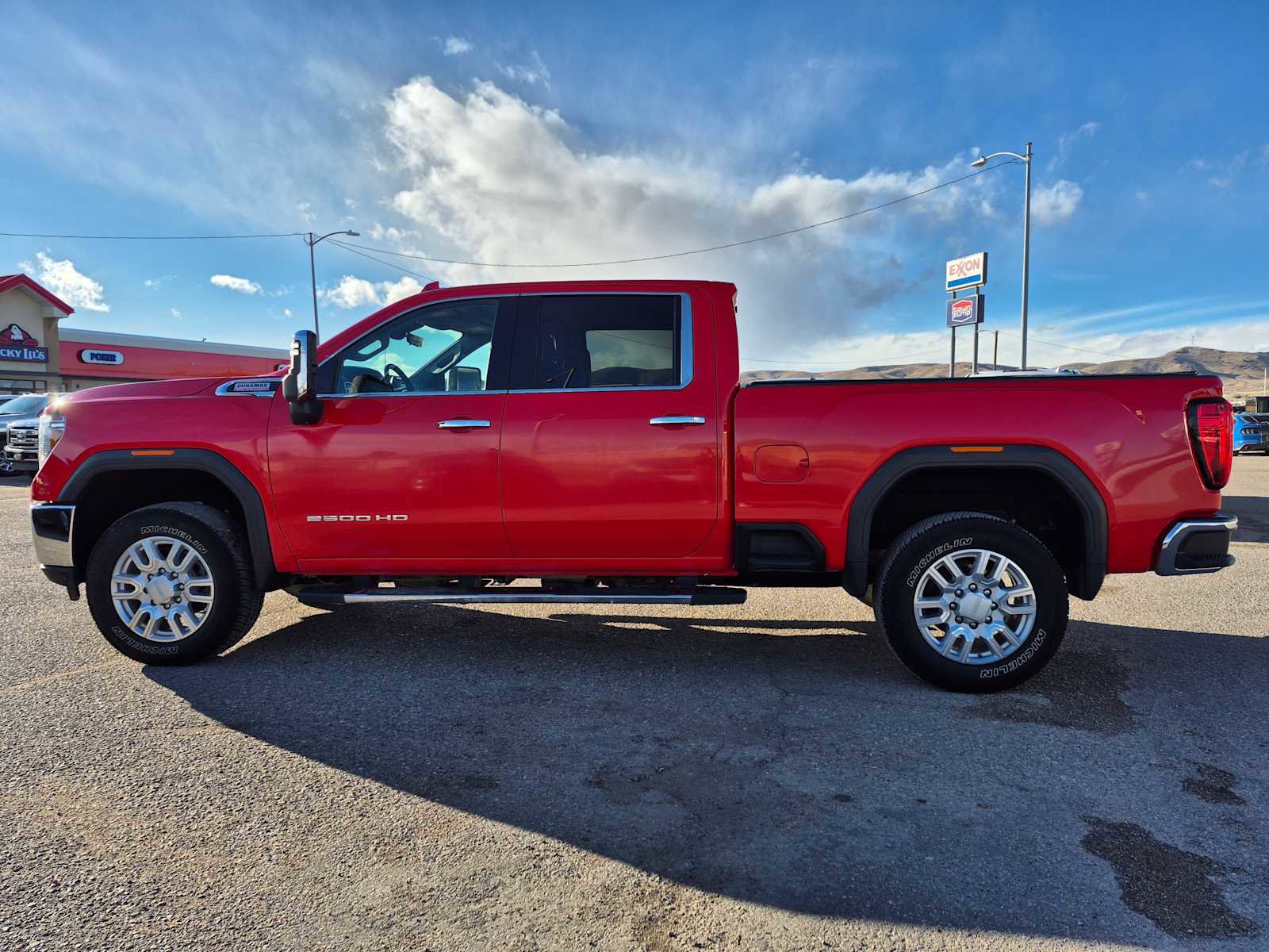 Used 2020 GMC Sierra 2500 SLT w/ Technology Package image 12