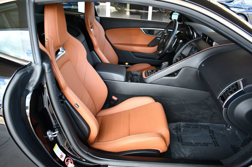 Used 2018 Jaguar F-TYPE Coupe RWD image 39
