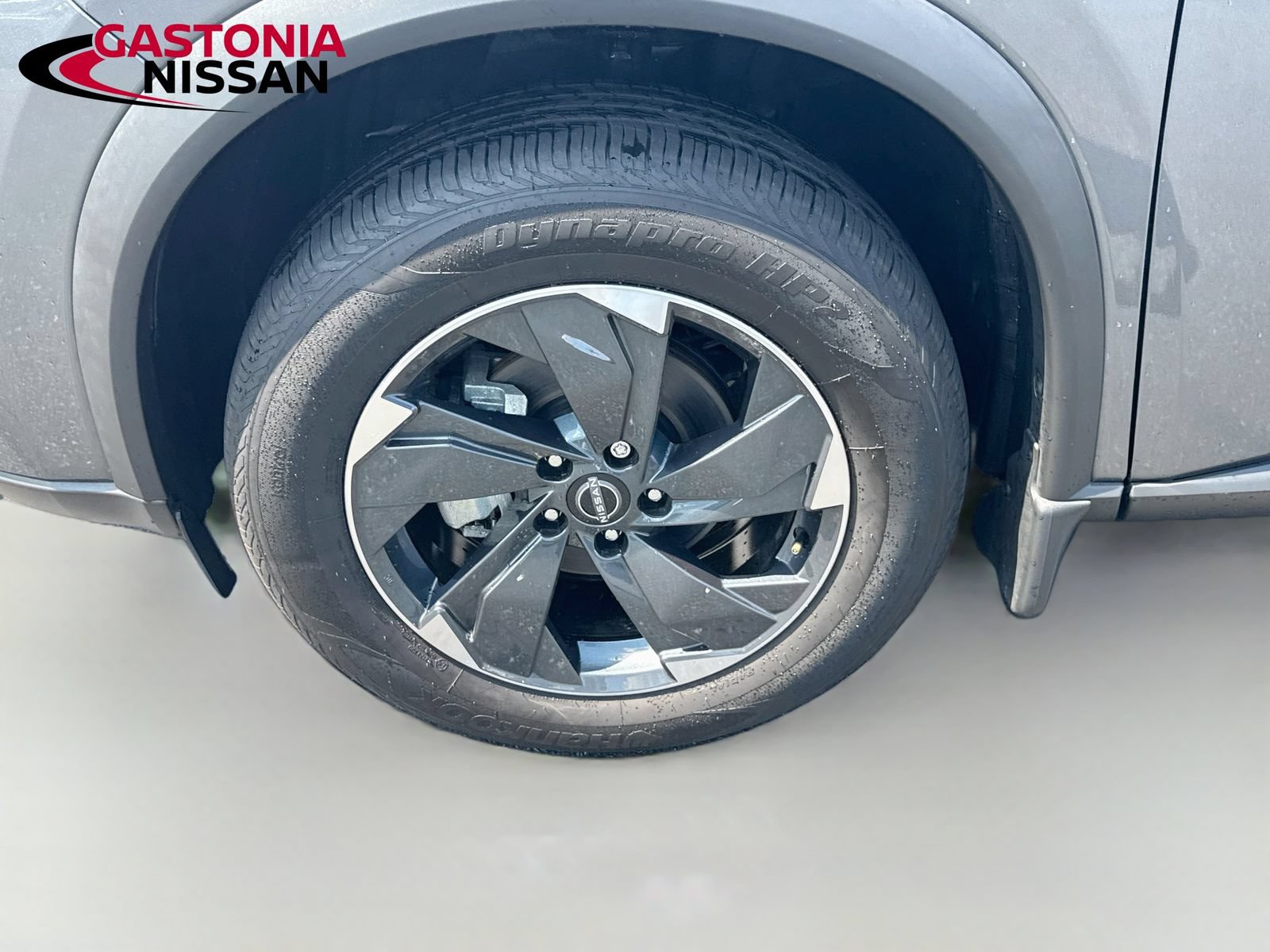 Used 2025 Nissan Rogue SV AWD/4WD image 39