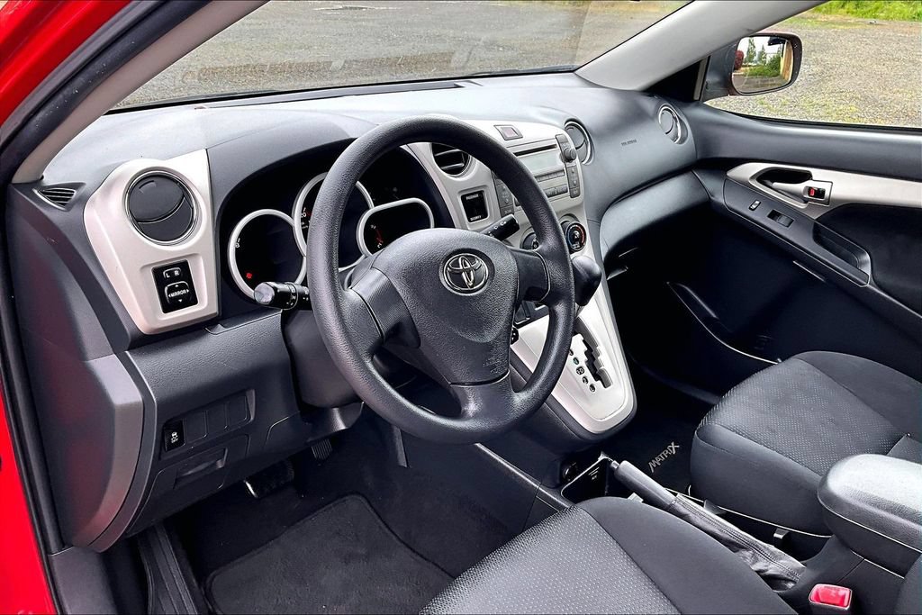 Used 2010 Toyota Matrix FWD image 18