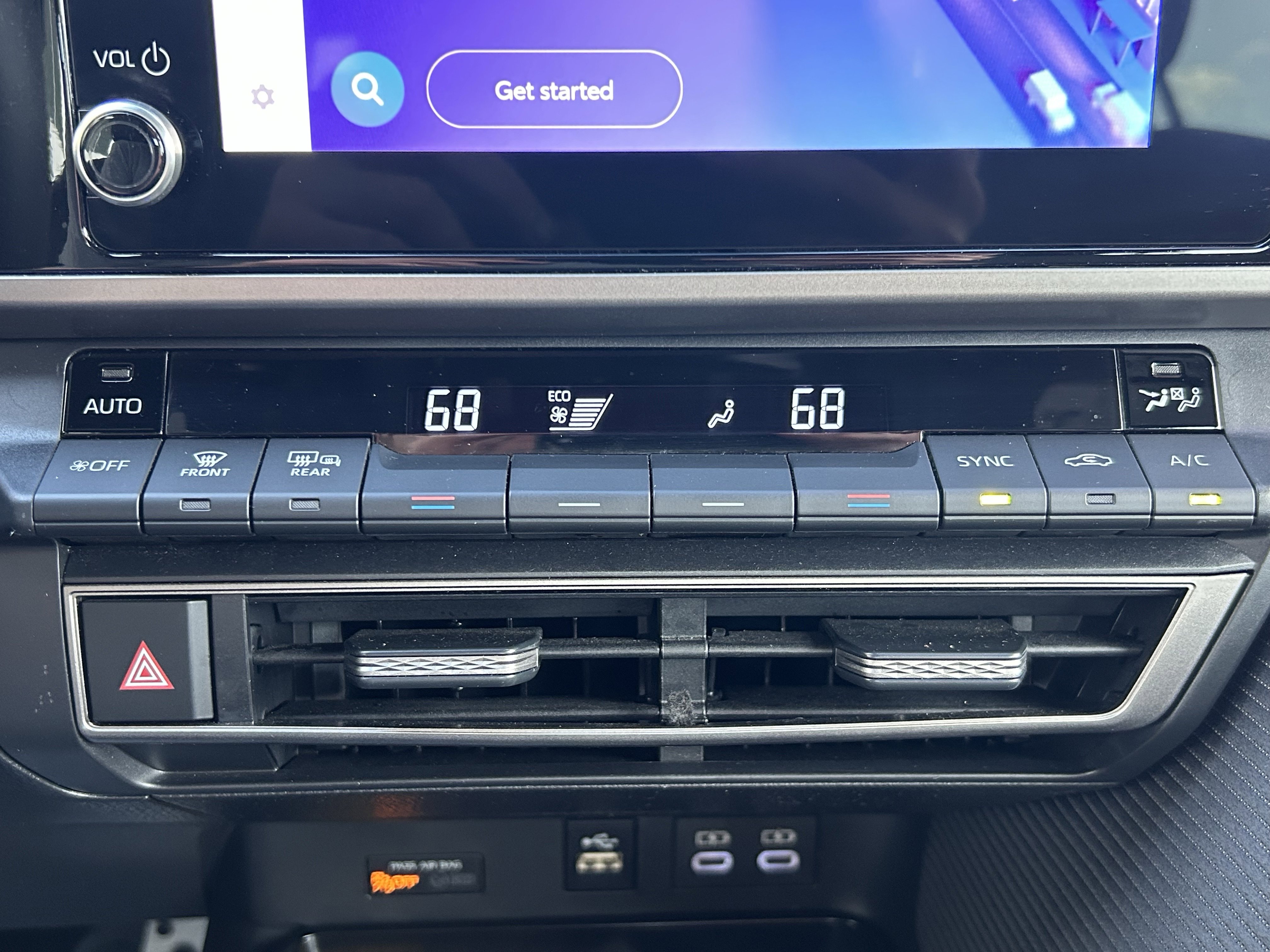 Certified 2025 Toyota Camry SE FWD image 29
