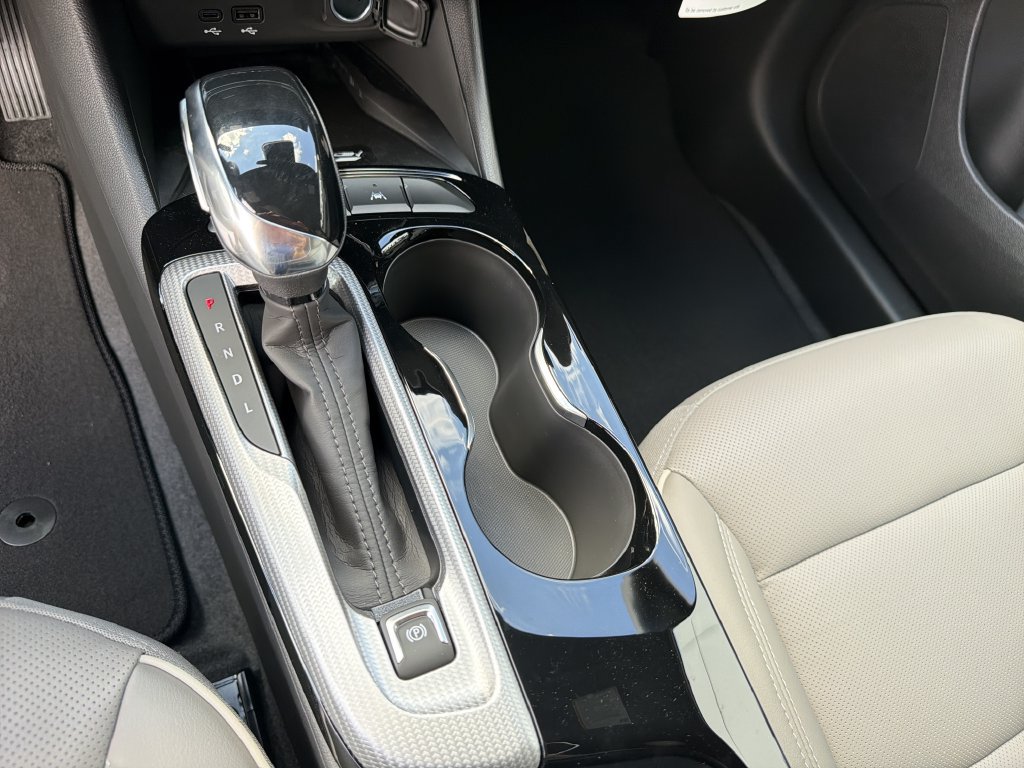 New 2026 Buick Envista Sport Touring FWD image 30