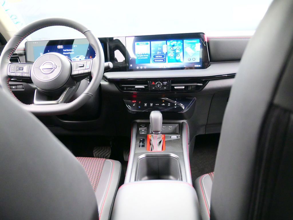 New 2026 Nissan Kicks SR w/ Cold Weather Package AWD/4WD image 16