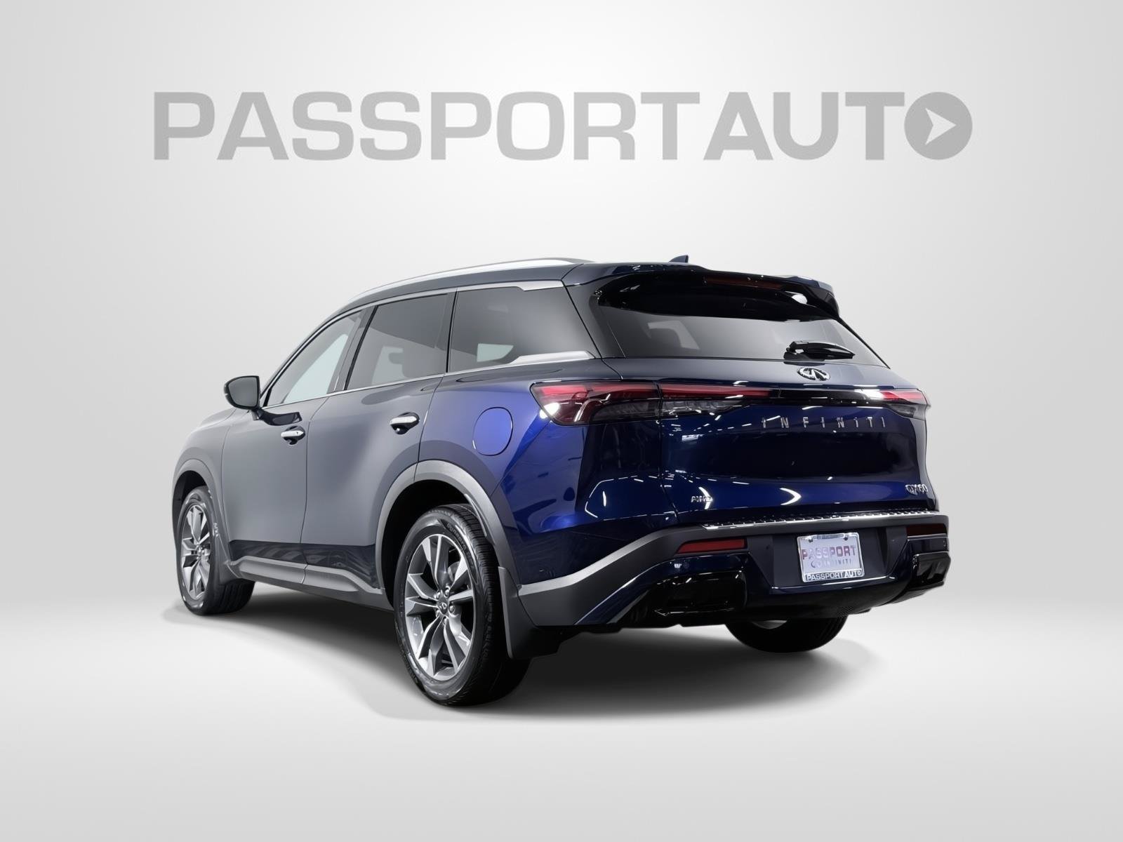 Certified 2023 INFINITI QX60 Luxe w/ Cargo Package AWD/4WD image 4