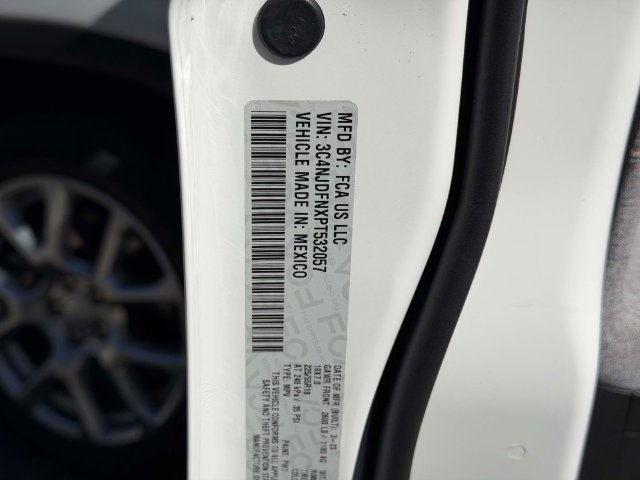 Certified 2023 Jeep Compass Latitude AWD/4WD image 17